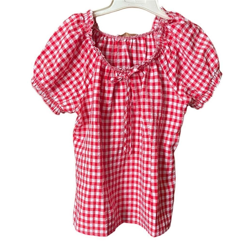 Belle Pogue size L seersucker checked puff sleeve top. Country farm life.
